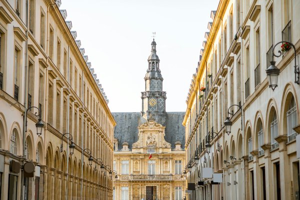 Vacances en champagne : pourquoi visiter cette région, ses particularités, ses incontournables...